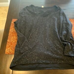 Lululemon Back In Action Long Sleeve shirt Splatter Dye Black, size 4, msrp$68